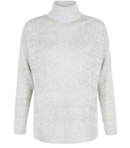 pull-gris-clair-a-col-montant
