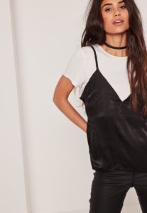 t-shirt-2-en-1-en-satin-noir-petite