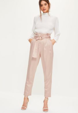 pantalon-rose-taille-haute-plisse-avec-ceinture