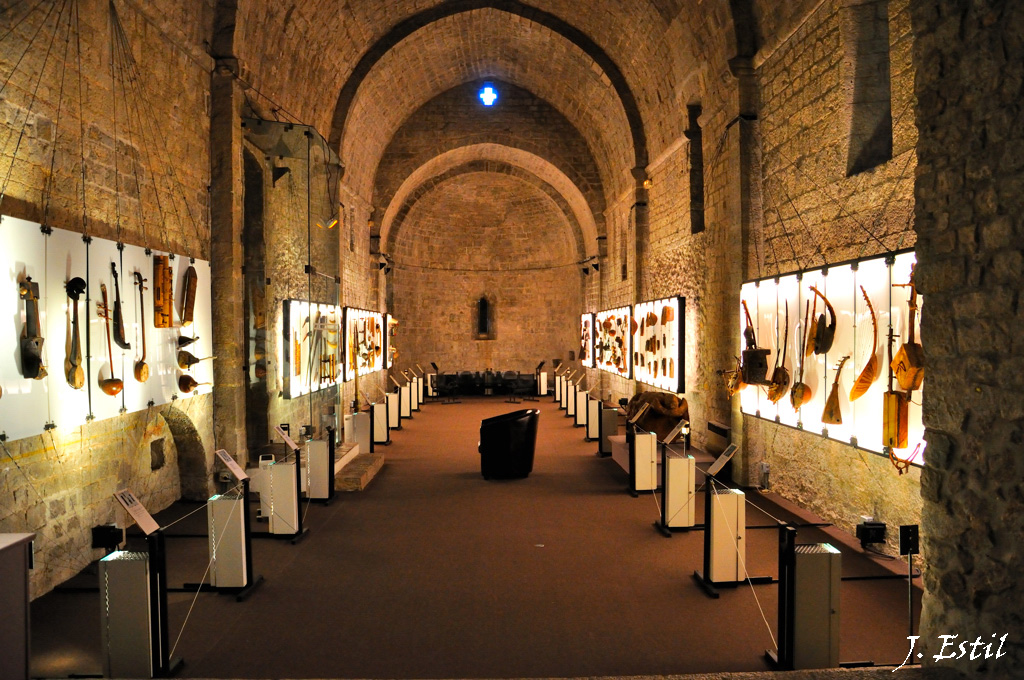 Musée de la Castre Source: Flickr