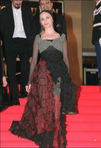 pires-look-festival-de-cannes-2017-claudia-monsieur-madame