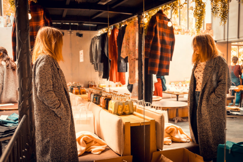 Florian Léger-VIDE LEUR DRESSING-blogueuses-paris-monsieurmada.me-magazine-lestendancesdelilou-vêtements-mode