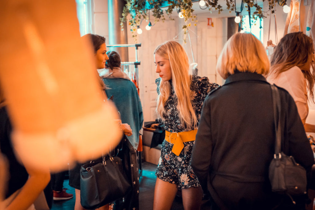 Florian Léger-VIDE LEUR DRESSING-blogueuses-paris-monsieurmada.me-magazine-lestendancesdelilou-vêtements-mode