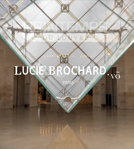 Lucie Brochard au Louvre
