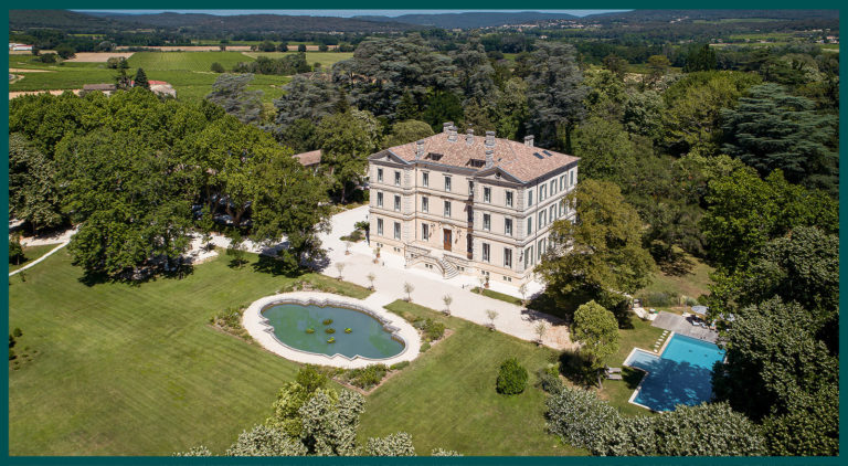 Le Château de Montcaud, quand la naturalité et luxe fusionnent