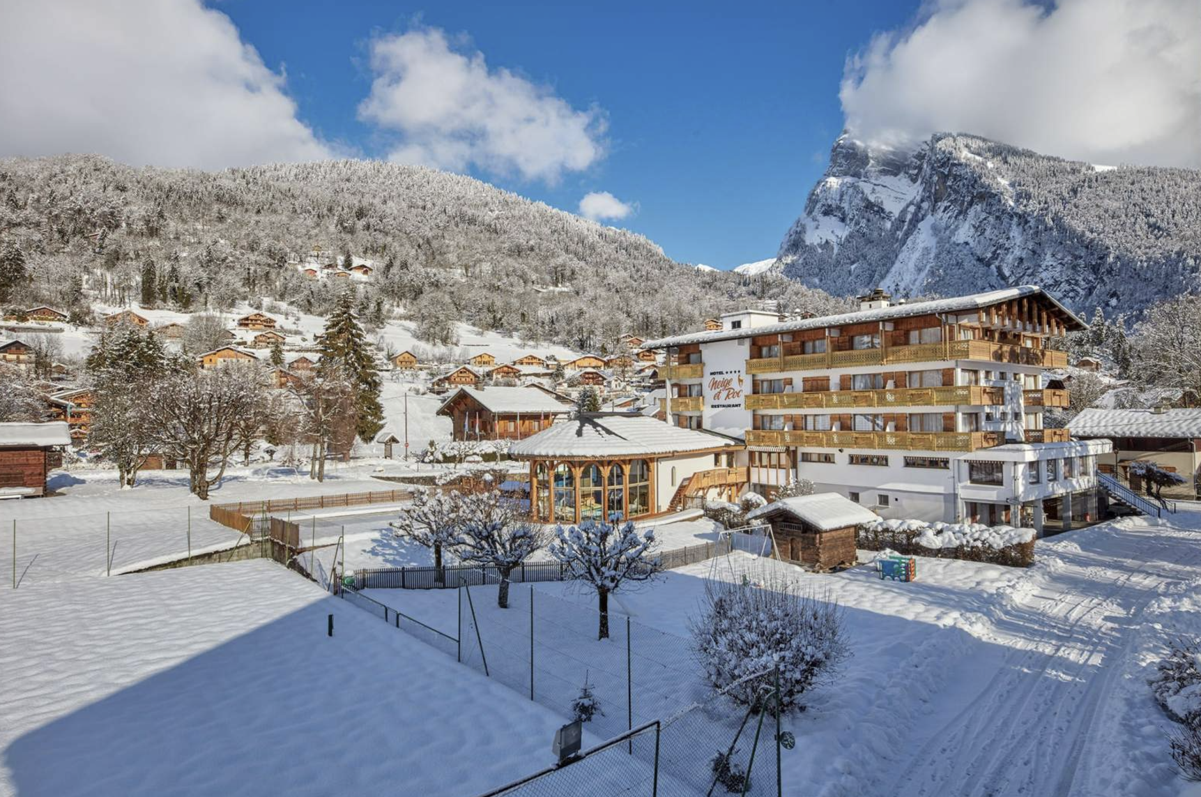 Neige et Roc : L’authenticité savoyarde dans un cadre enchanteur