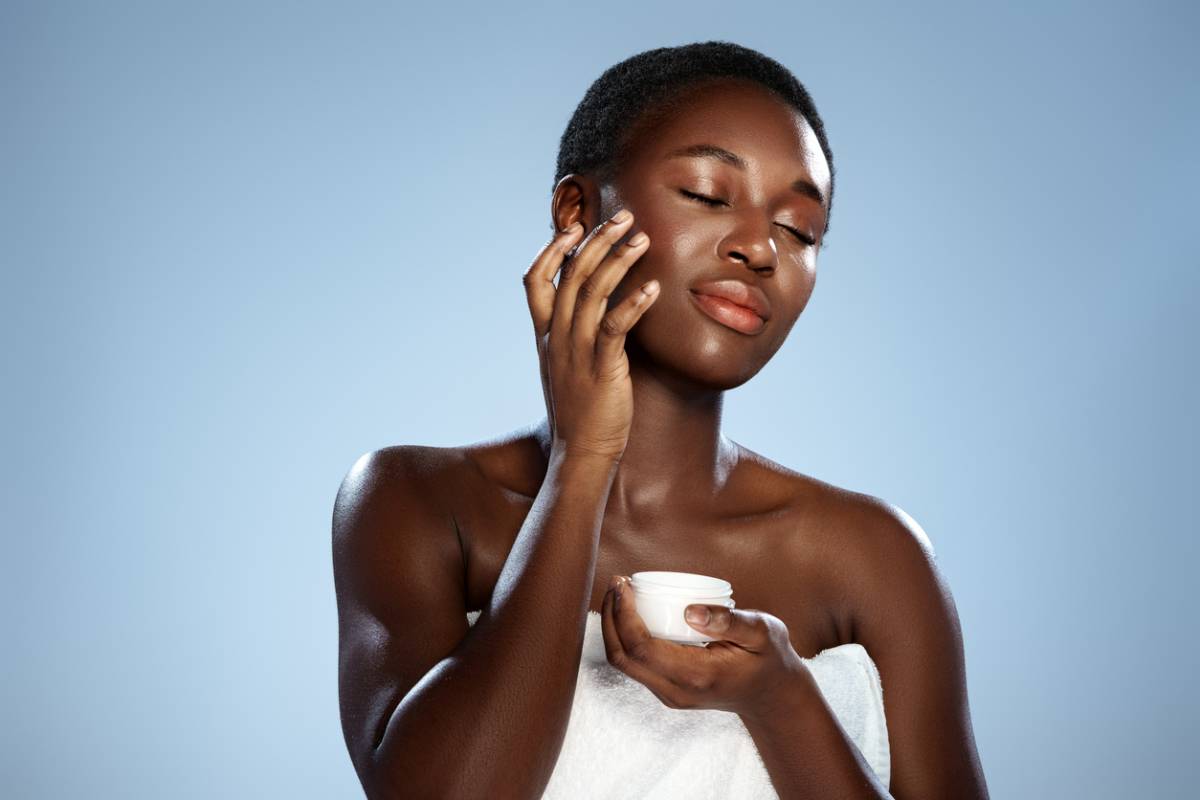 Conseils et astuces pour maintenir une peau douce et saine au quotidien