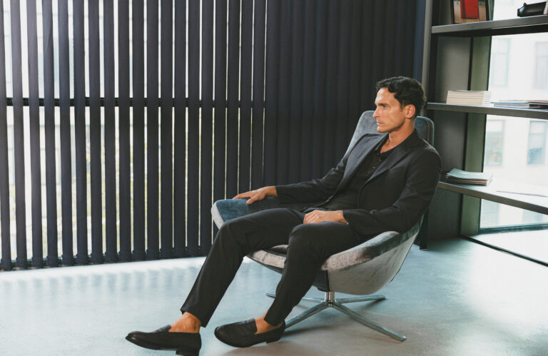 Matières d’exception, allure intemporelle la promesse de HOCKERTY