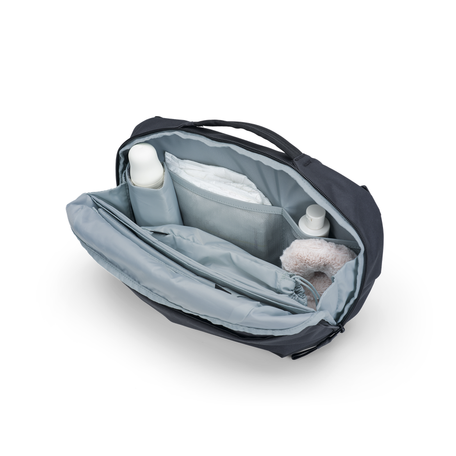 Le Thule Aion changing bag